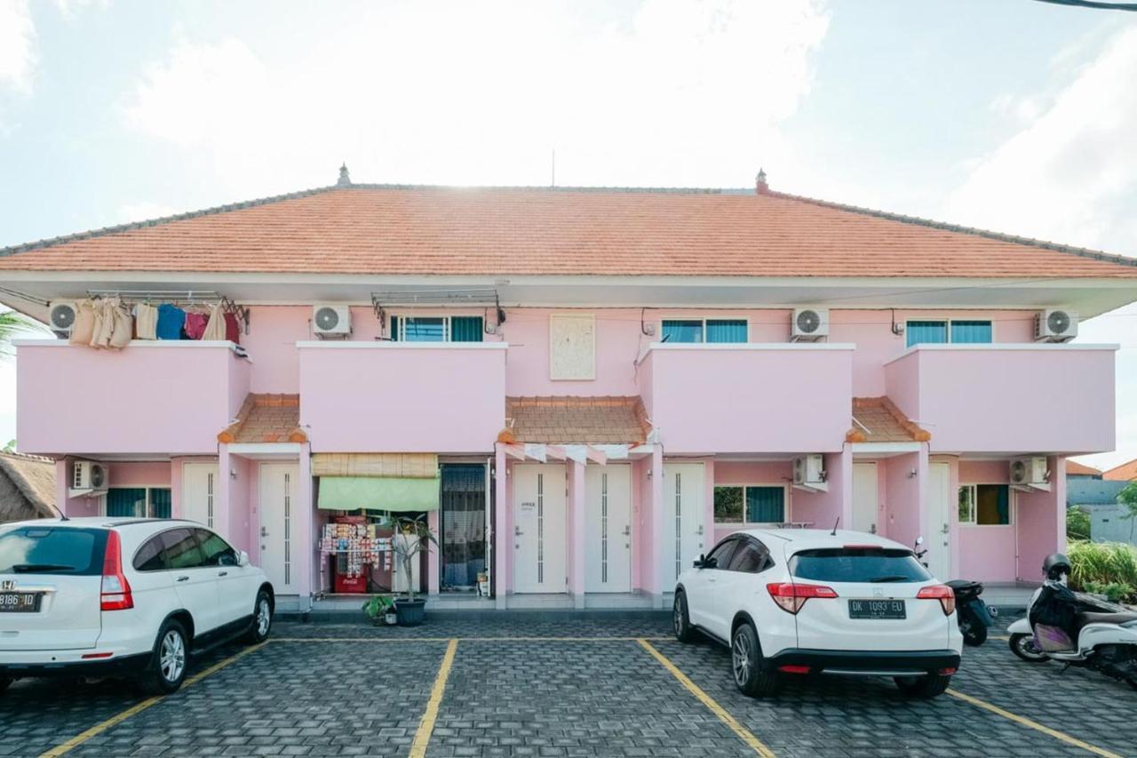 OYO 90568 Kawaii Apartments Balian Exterior foto