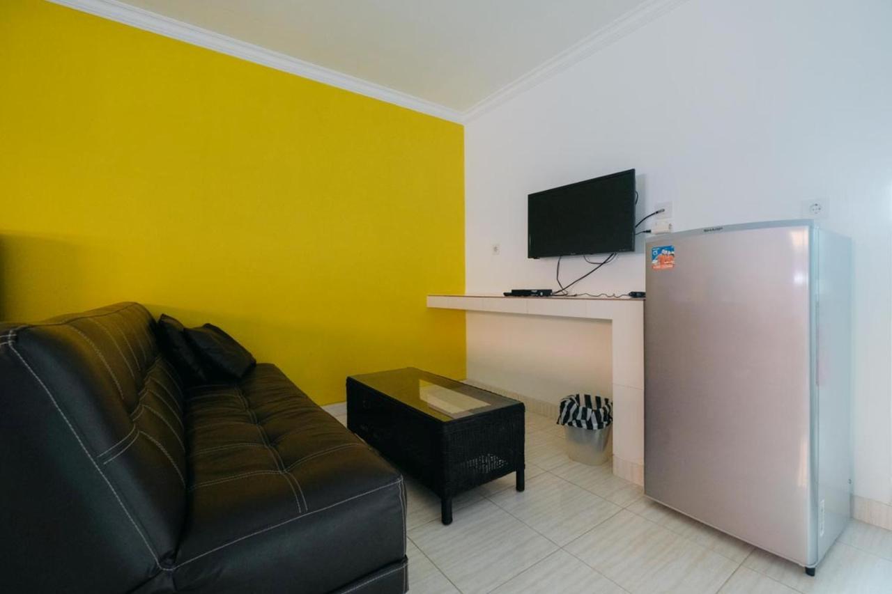 OYO 90568 Kawaii Apartments Balian Exterior foto